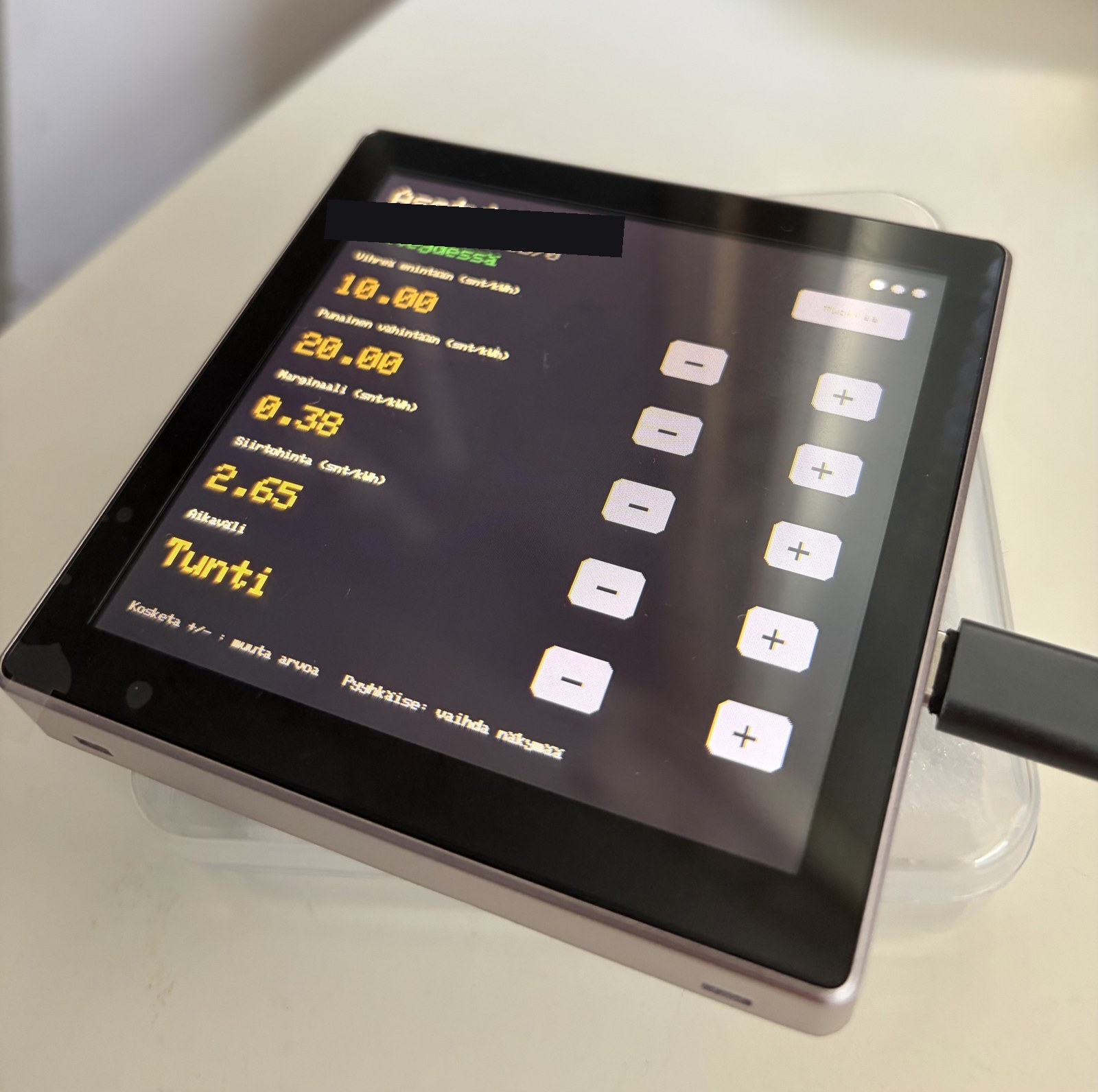 Pörssisähkö settings view with adjustable price thresholds, margin, transfer price, and interval